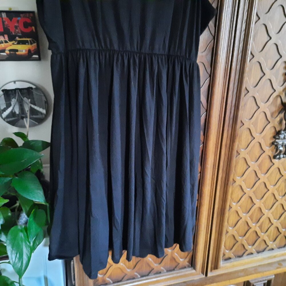 Maternity Nursing Tank Dress, Sleeveless VNeck w/ pockets NWT! - Black, Size S - Picture 10 of 16